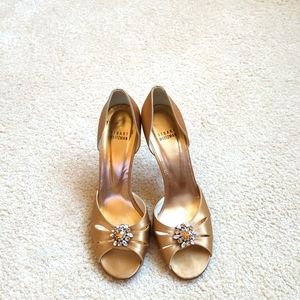 Beautiful Gold Satin Stuart Weitzman Peep toe Heels